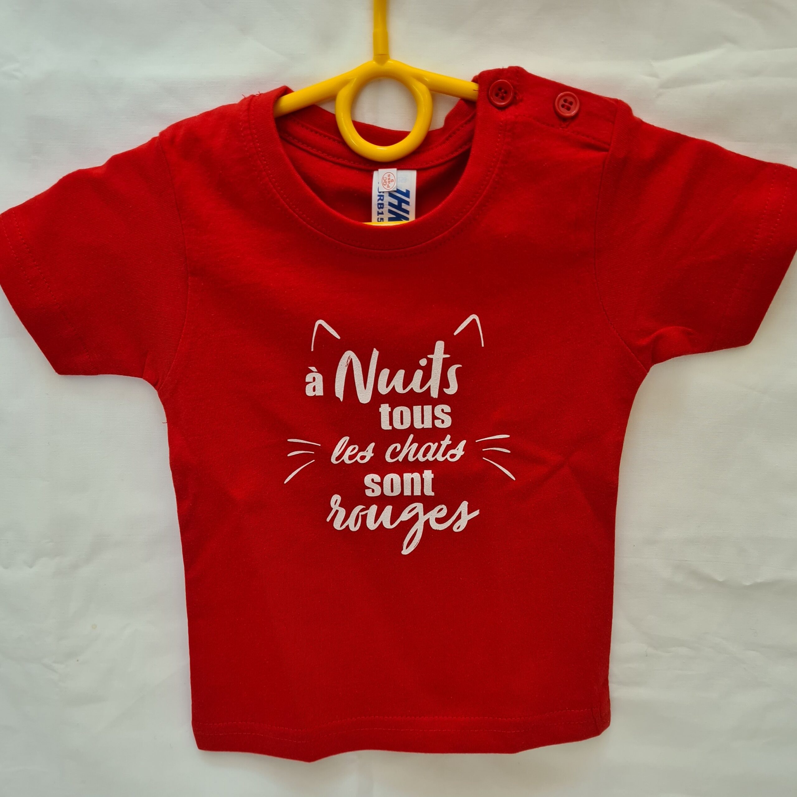 Tee-shirt enfant « A Nuits tous les chats sont rouges » rouge