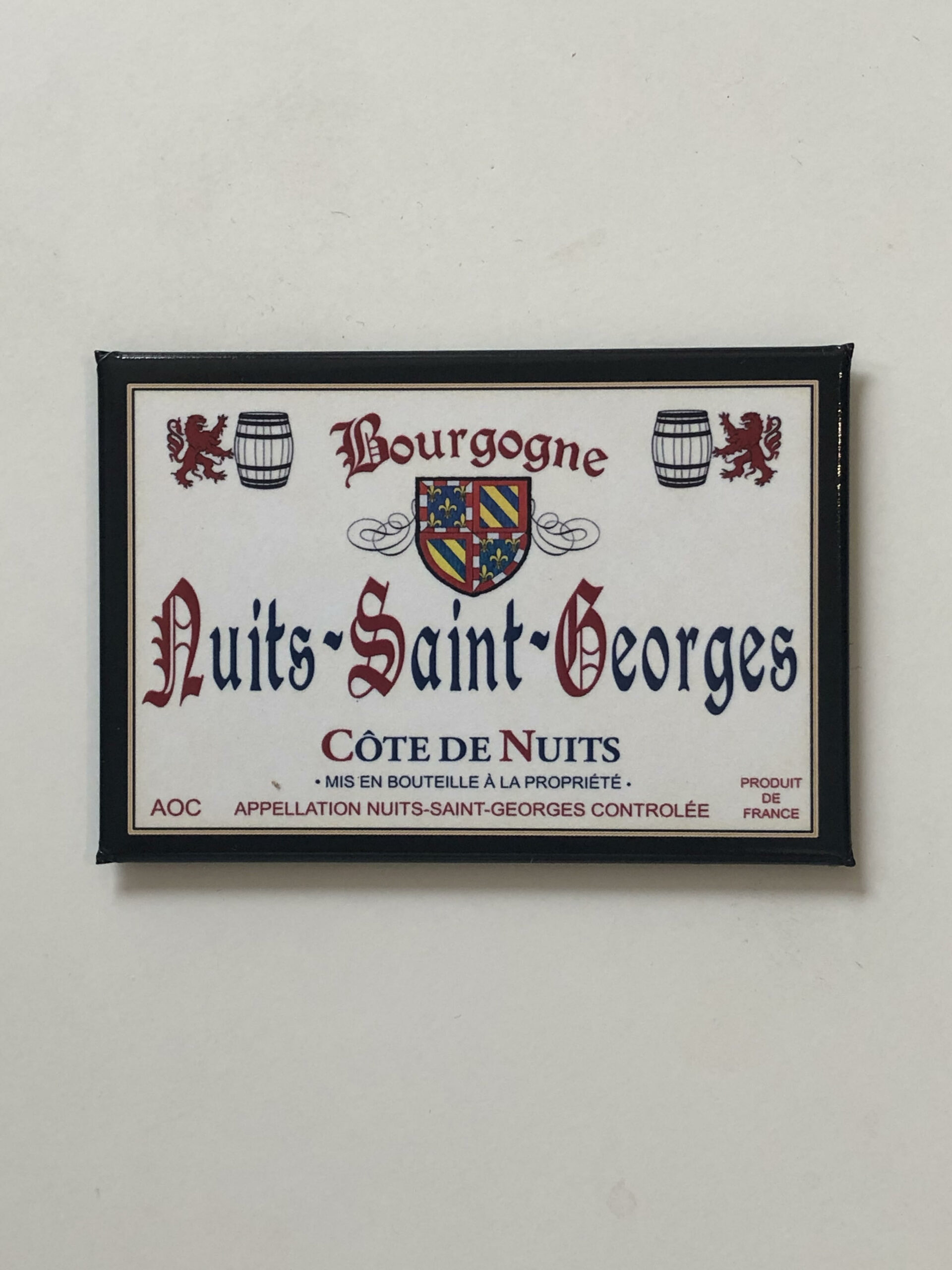 Magnet étiquette de vin Nuits-Saint-Georges
