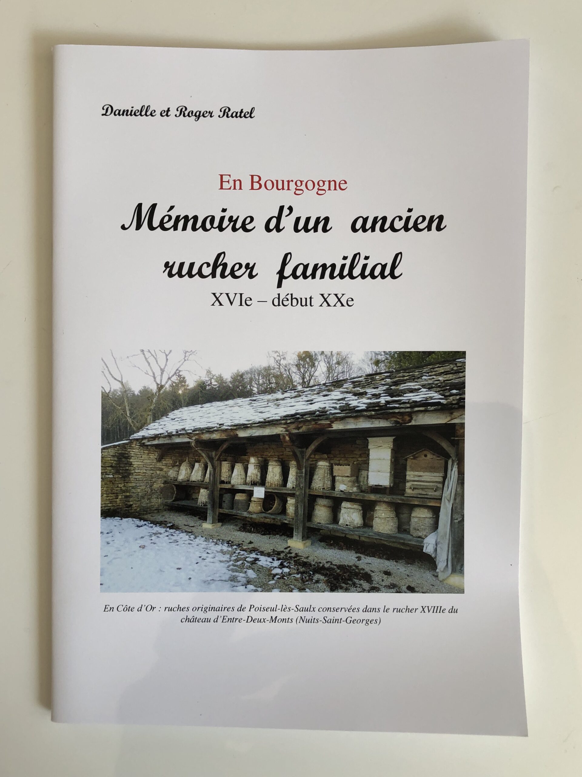Livre “En Bourgogne, mémoire d’un rucher familial”