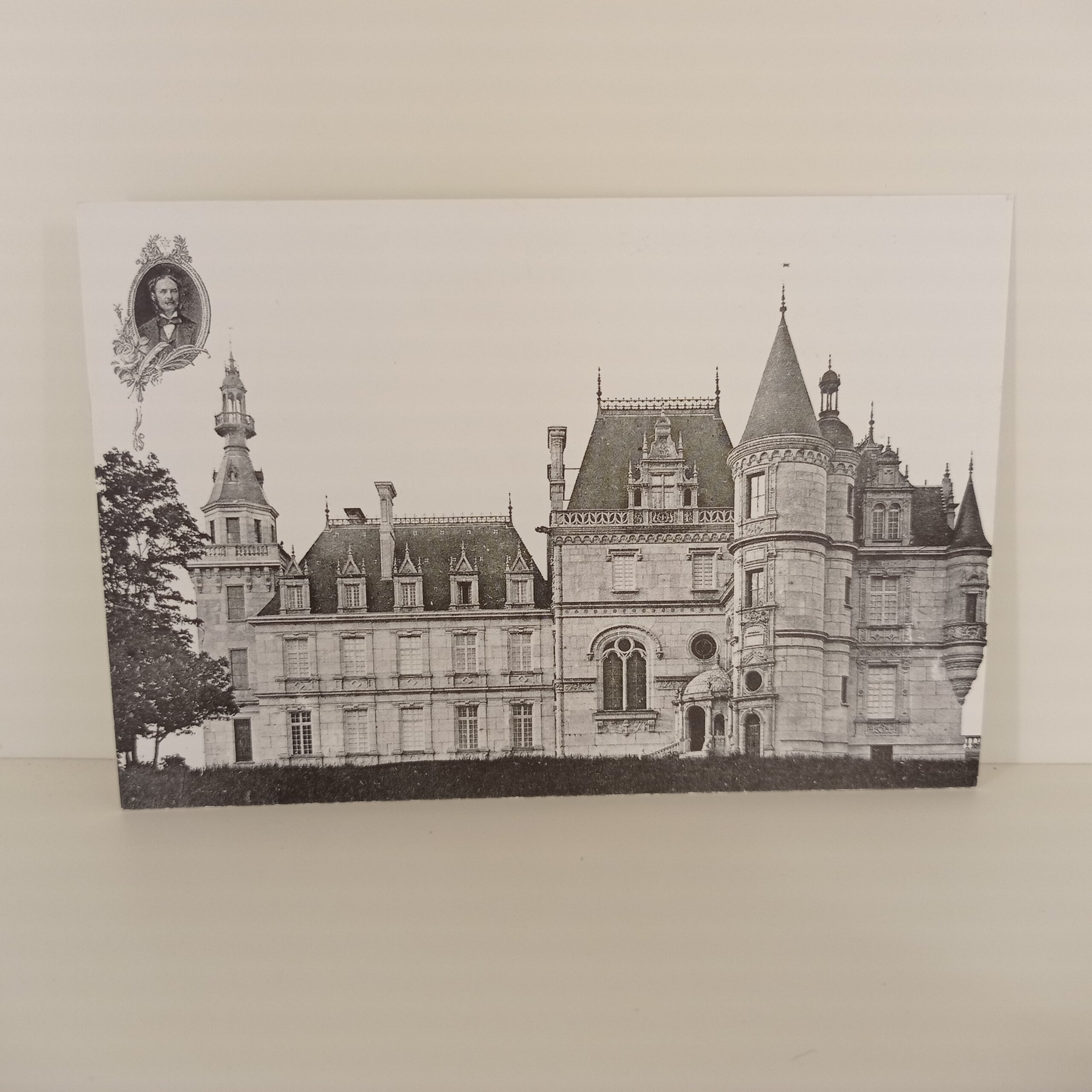 Carte postale Château de Brochon noir et blanc
