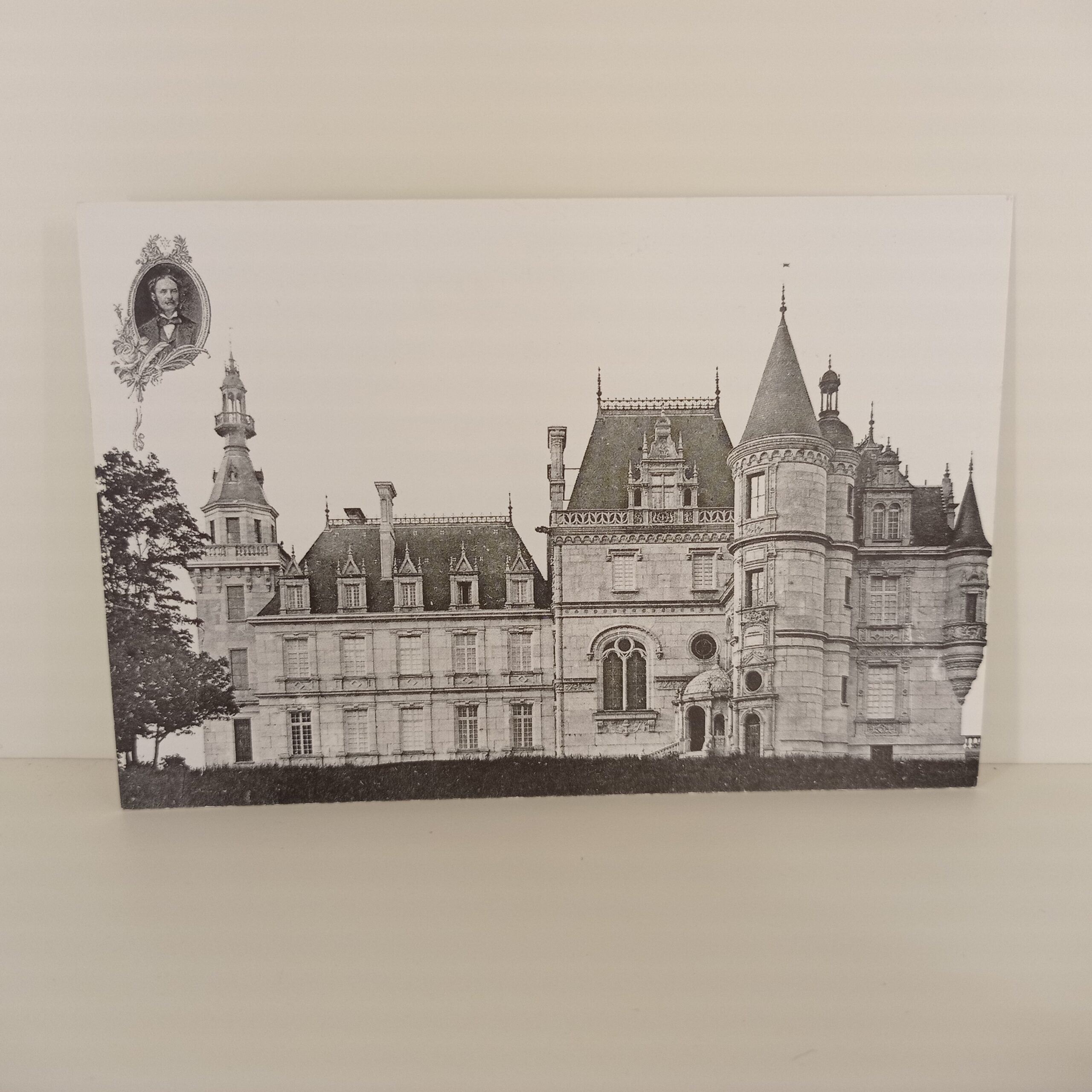 Carte postale – Château de Brochon (noir et blanc)