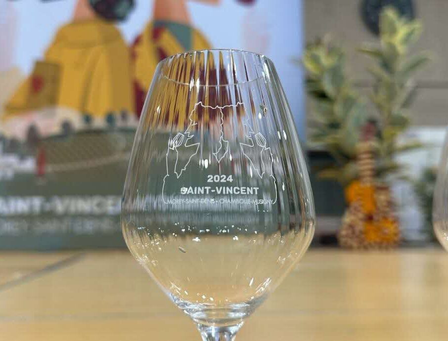 6 glasses SVT 2024