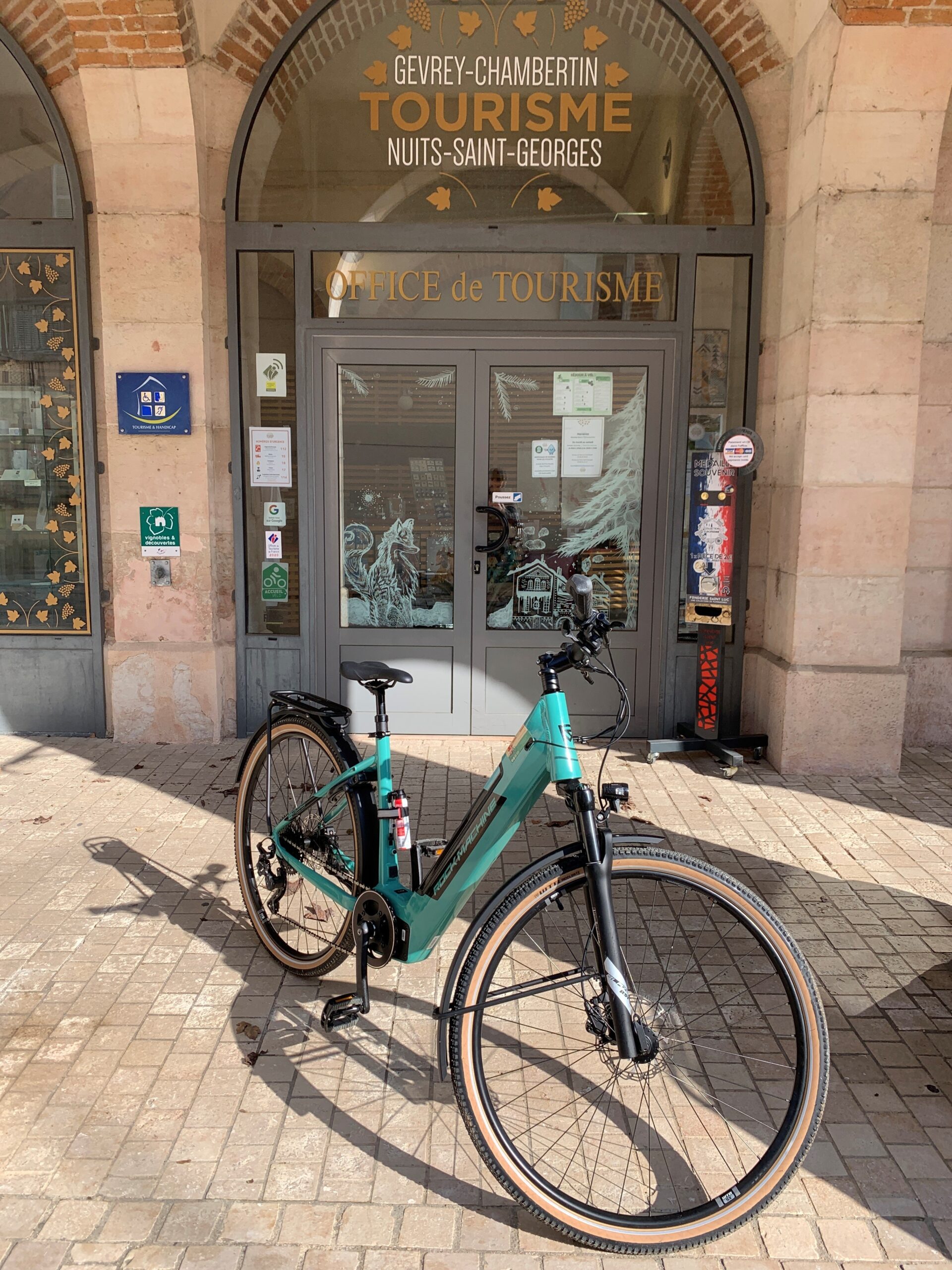 Location de vélo électrique – Nuits-Saint-Georges